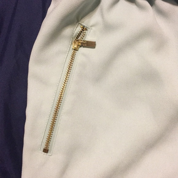 Forever 21 romper - Picture 2 of 5